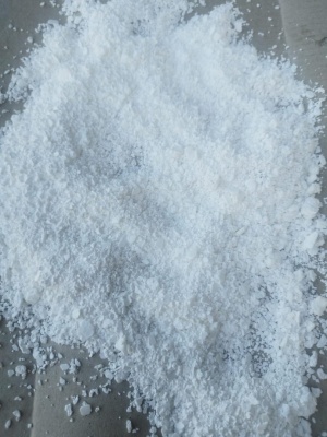 Kalcija hlorīds 77% (CaCl) pretputekļu reaģents 1000 kg BIG BAG (Ķīna)