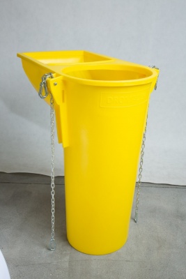 Būvgružu novadcaurule plastmasas ar piltuvi