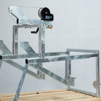 Universālais fiksācijas rāmis būvgružu novadcaurulei tērauda (Cinkots)