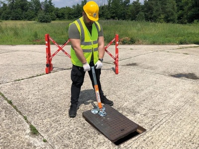 Magnētiskais aku vāku pacēlājs ITALIFTERS XT10 650kg Itālija